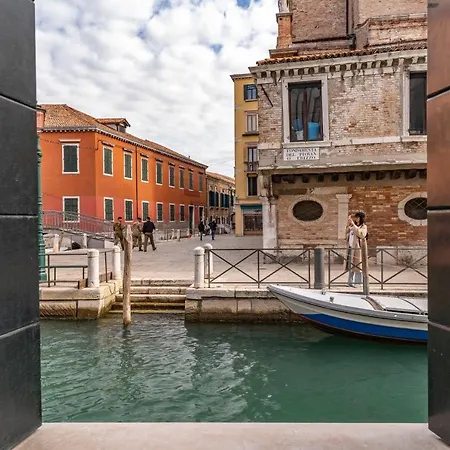 Sogno Sull'acqua Lägenhet *